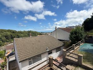 Photo 5- click for photo gallery